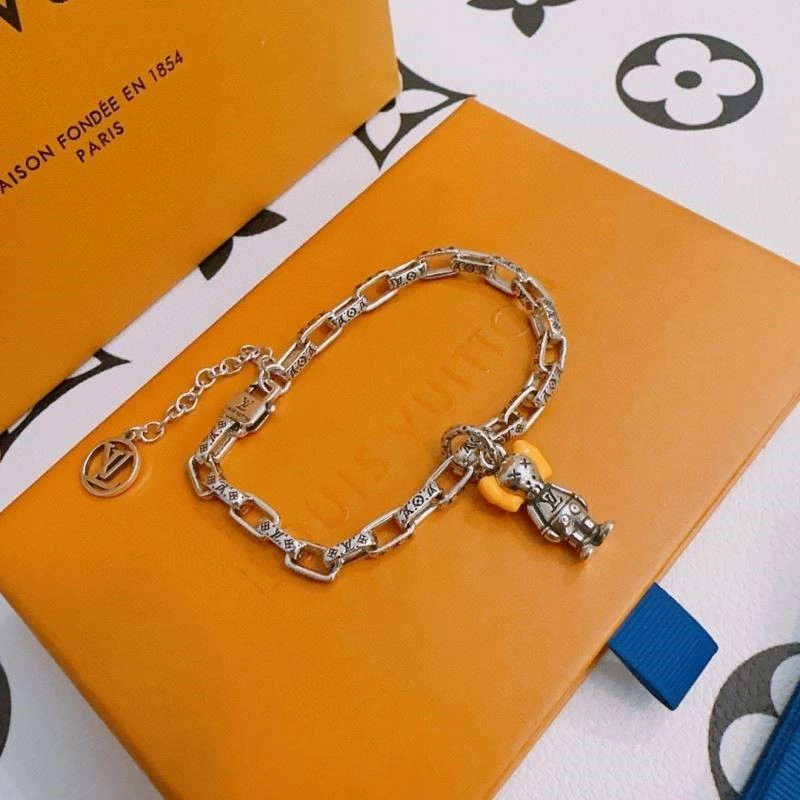 Durable Louis Vuitton Bracelets 249909