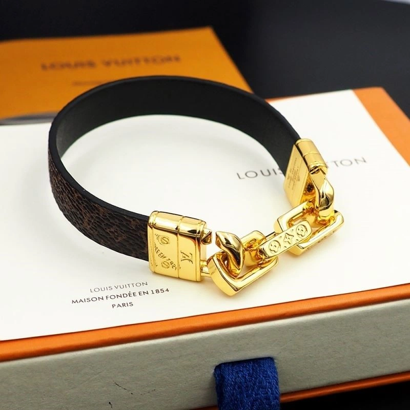 Classic Louis Vuitton Bracelets 249882