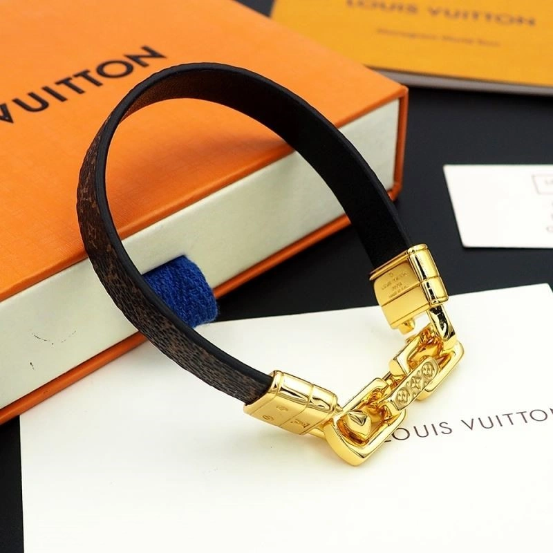 Classic Louis Vuitton Bracelets 249882