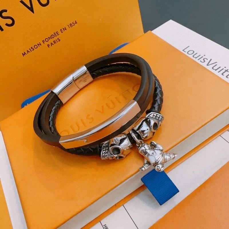 Premium Louis Vuitton Bracelets 249899