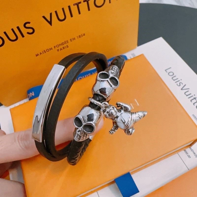 Premium Louis Vuitton Bracelets 249899