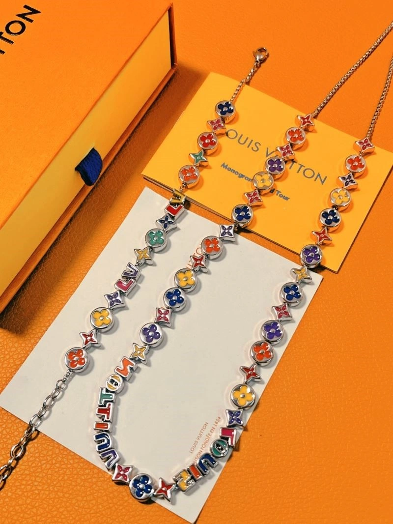 Louis Vuitton Bracelets Refined 249887