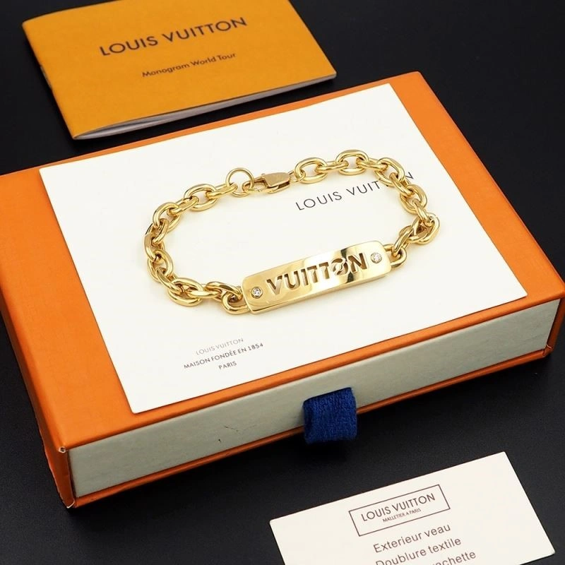 Louis Vuitton Bracelets Neat 249878
