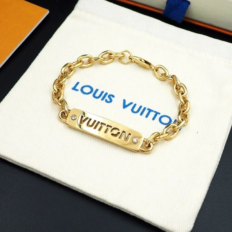 Louis Vuitton Bracelets Neat 249878