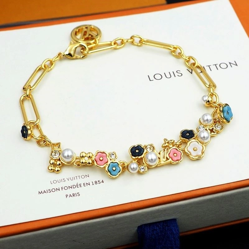 Louis Vuitton Bracelets EyeCatching 249904