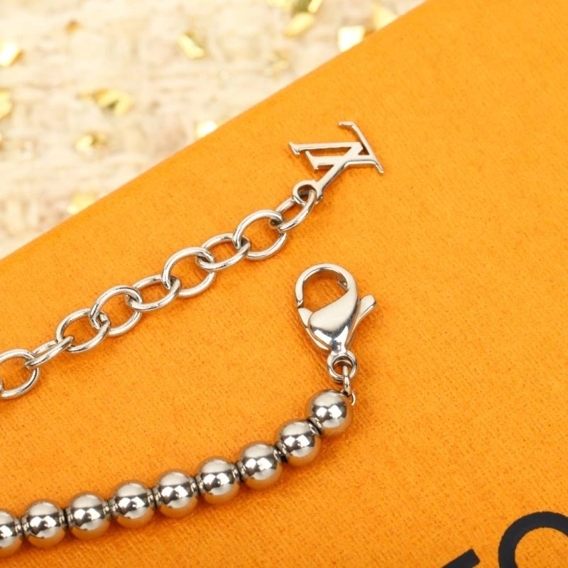 Youthful Louis Vuitton Bracelets 249871