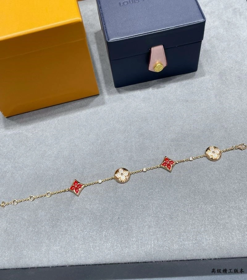 Louis Vuitton Bracelets Unique 249870