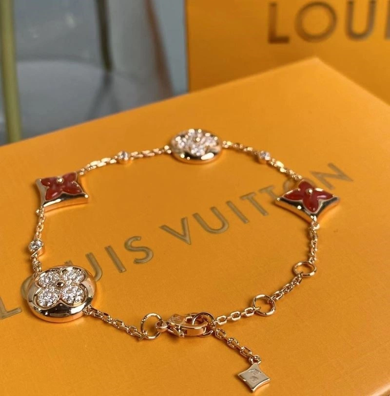 Louis Vuitton Bracelets Trendy 249868