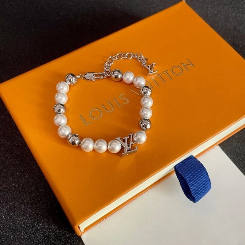 WeatherProof Louis Vuitton Bracelets 249853