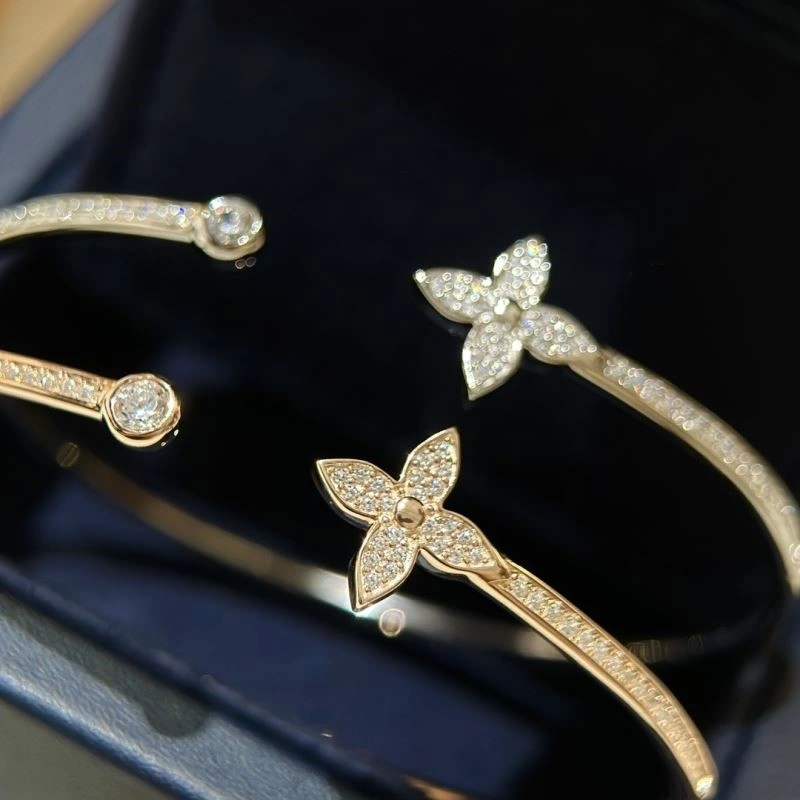 Louis Vuitton Bracelets RelaxedFit 249854