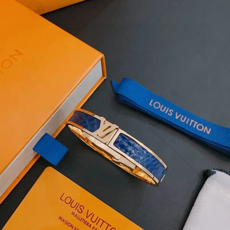 Louis Vuitton Bracelets Trendy 249859