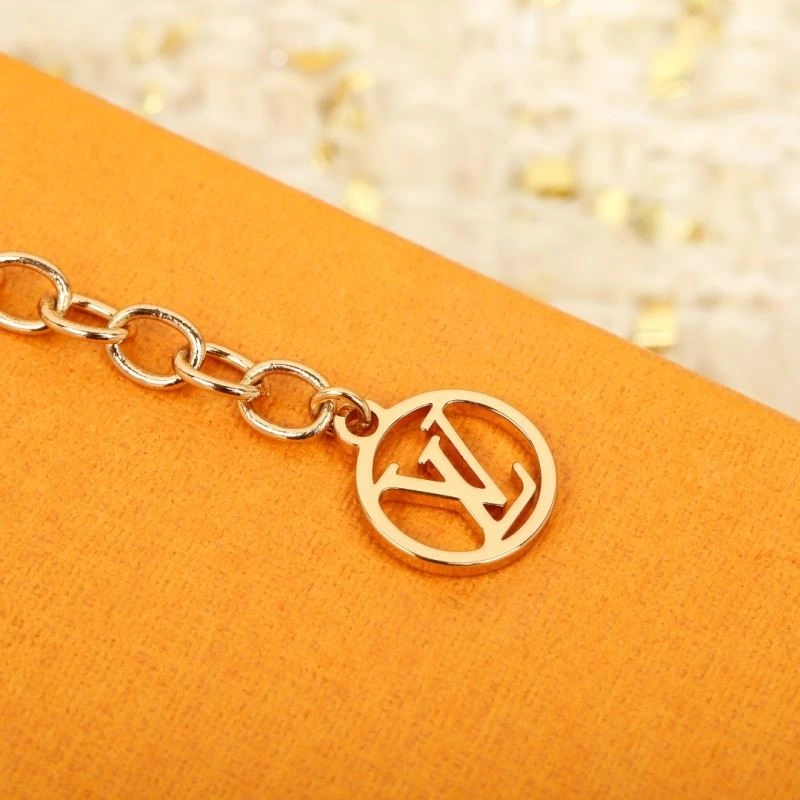 Louis Vuitton Bracelets Lightweight 249839