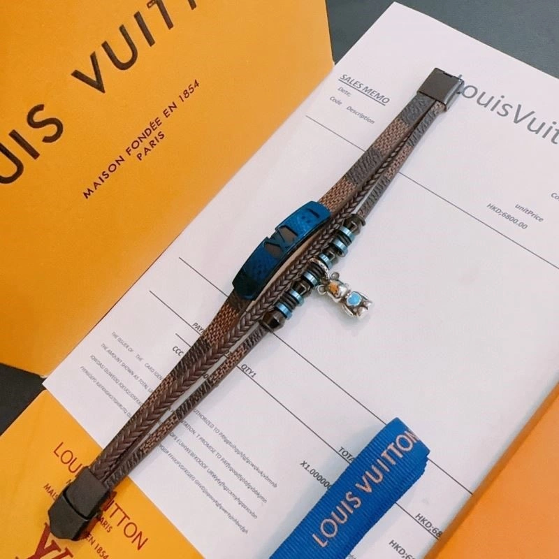 Louis Vuitton Bracelets SmoothTexture 249632