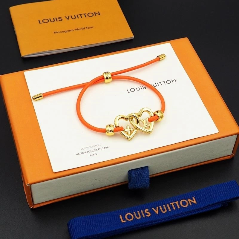 Trendsetting Louis Vuitton Bracelets 249608