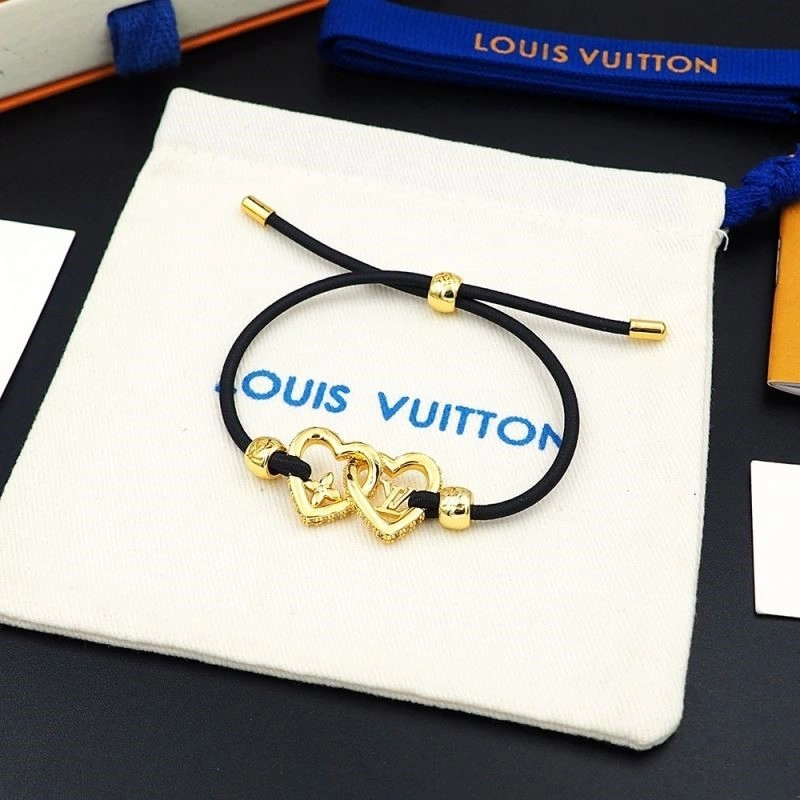 Elegant Louis Vuitton Bracelets 249597