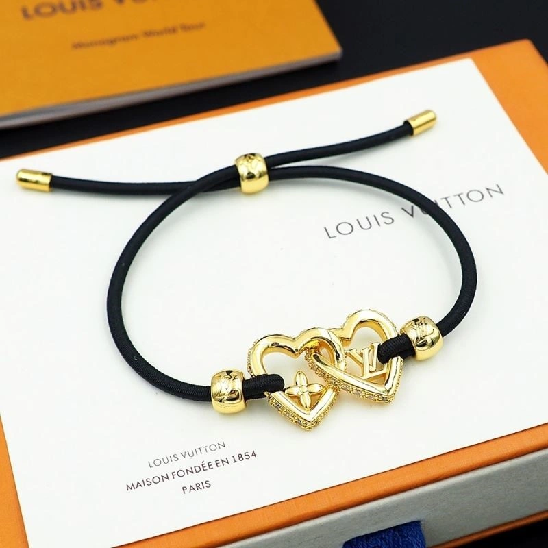 Elegant Louis Vuitton Bracelets 249597