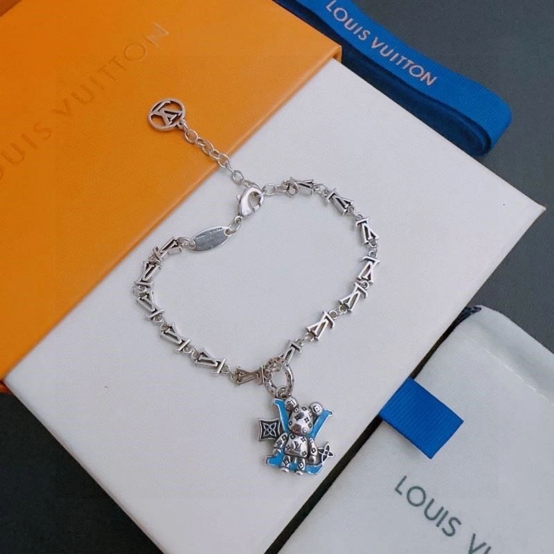 GoAnywhere Louis Vuitton Bracelets 249625