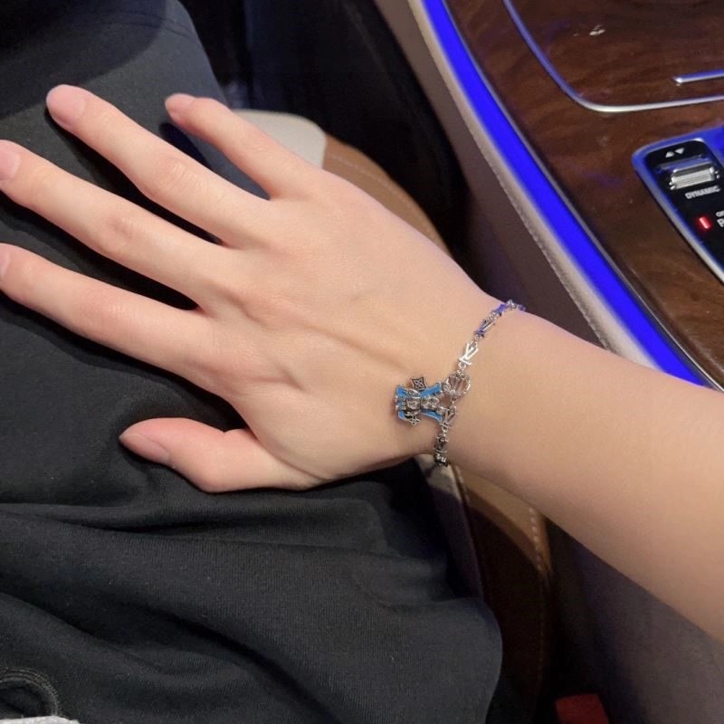 GoAnywhere Louis Vuitton Bracelets 249625
