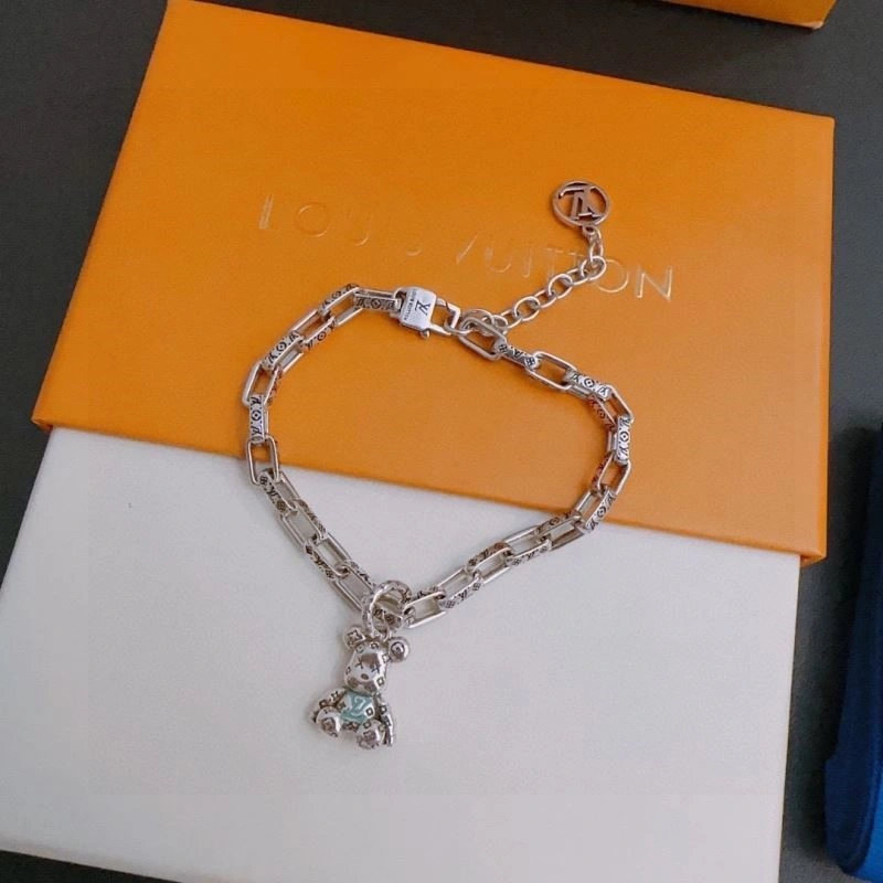Louis Vuitton Bracelets TimelessDesign 249630