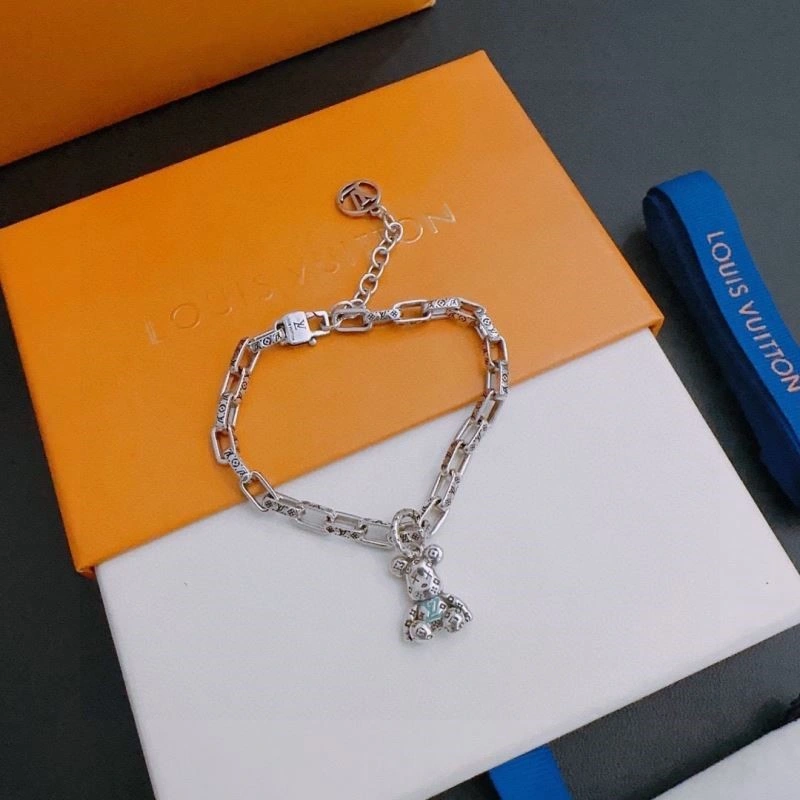 Louis Vuitton Bracelets TimelessDesign 249630