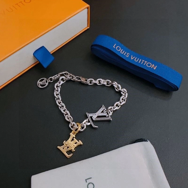 Louis Vuitton Bracelets Breathable 249627