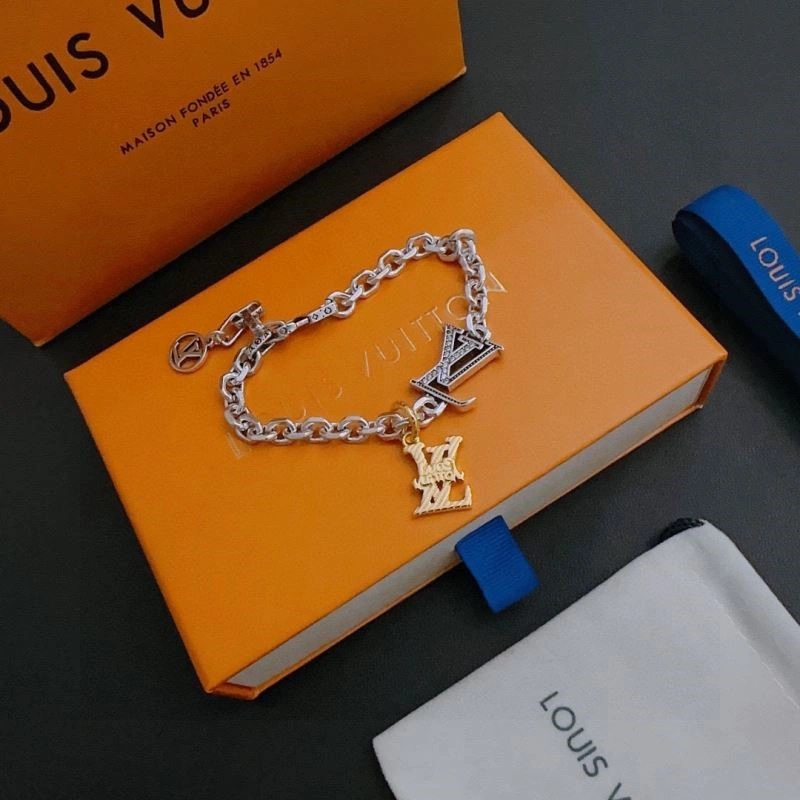Louis Vuitton Bracelets Breathable 249627