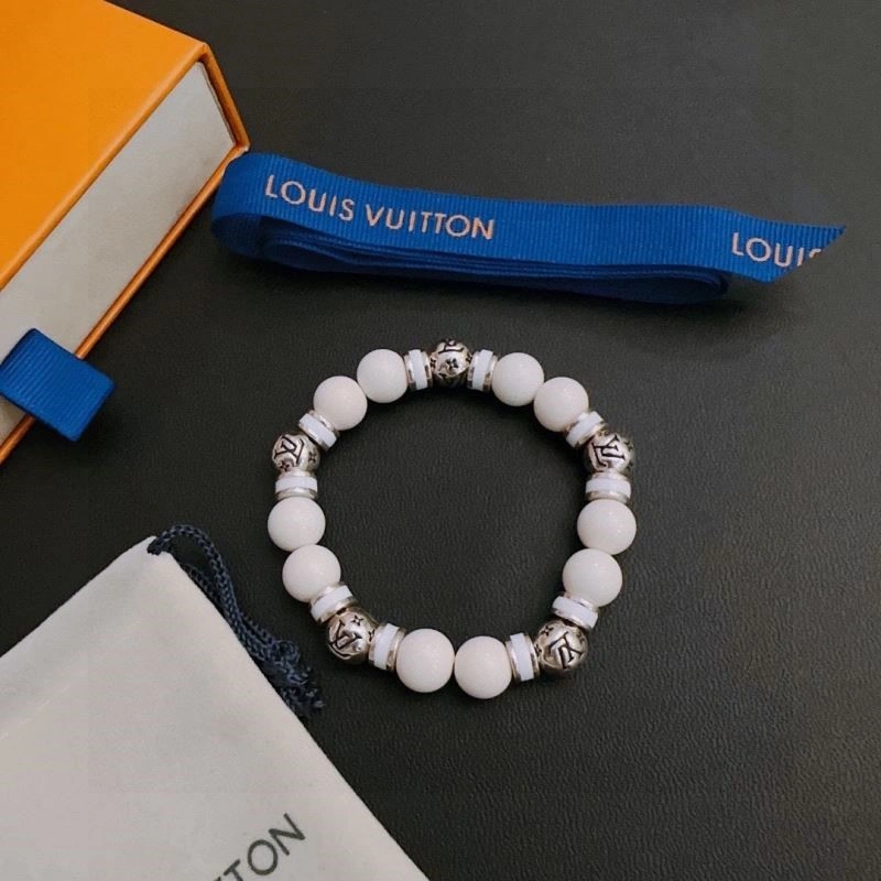 Contemporary Louis Vuitton Bracelets 249611