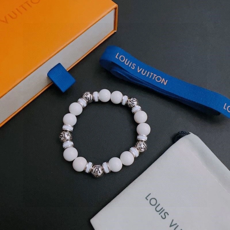 Contemporary Louis Vuitton Bracelets 249611