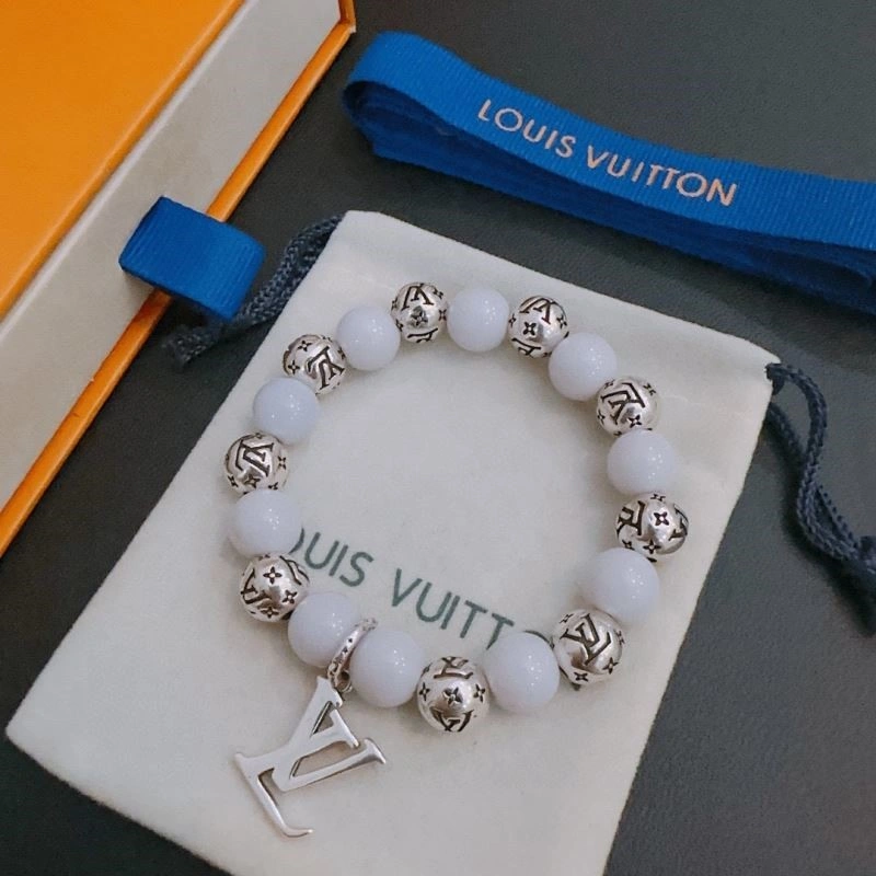 Breathable Louis Vuitton Bracelets 249618