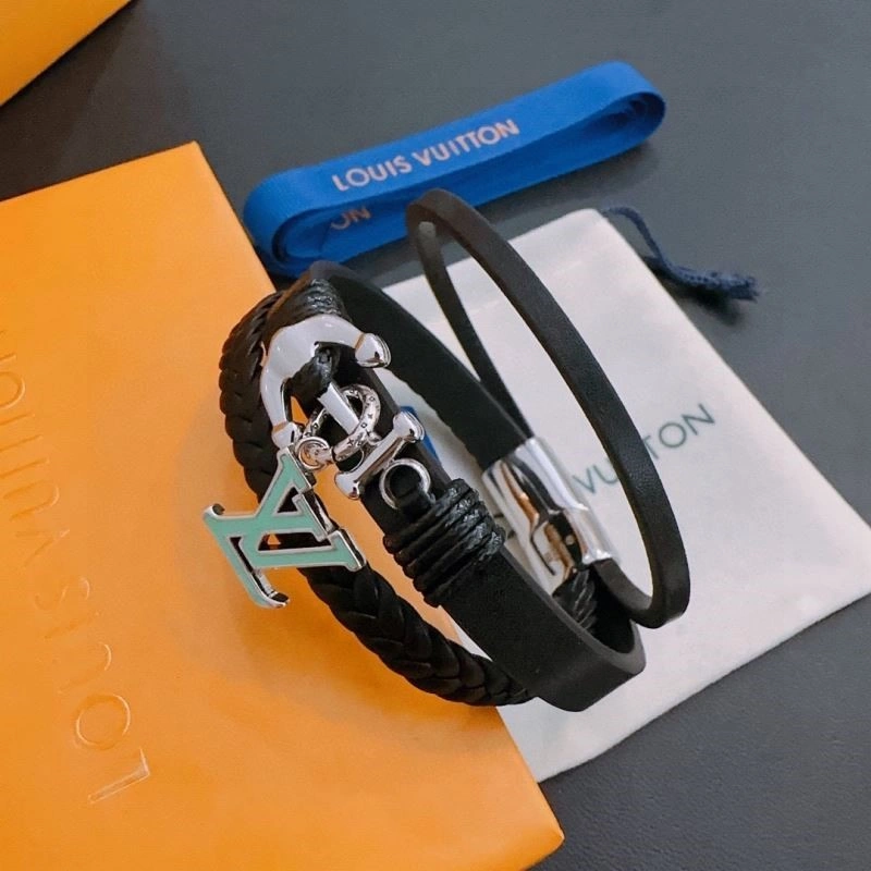Louis Vuitton Bracelets Sleek 249624