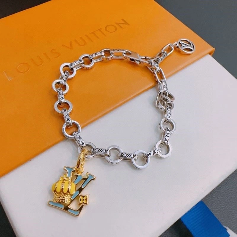 Louis Vuitton Bracelets Trendy 249621