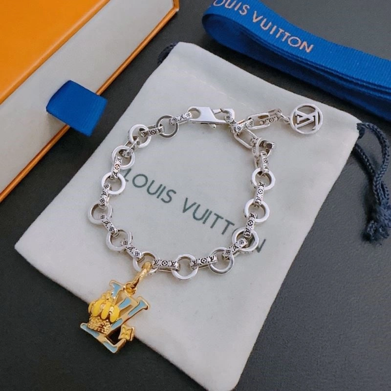 Louis Vuitton Bracelets Trendy 249621