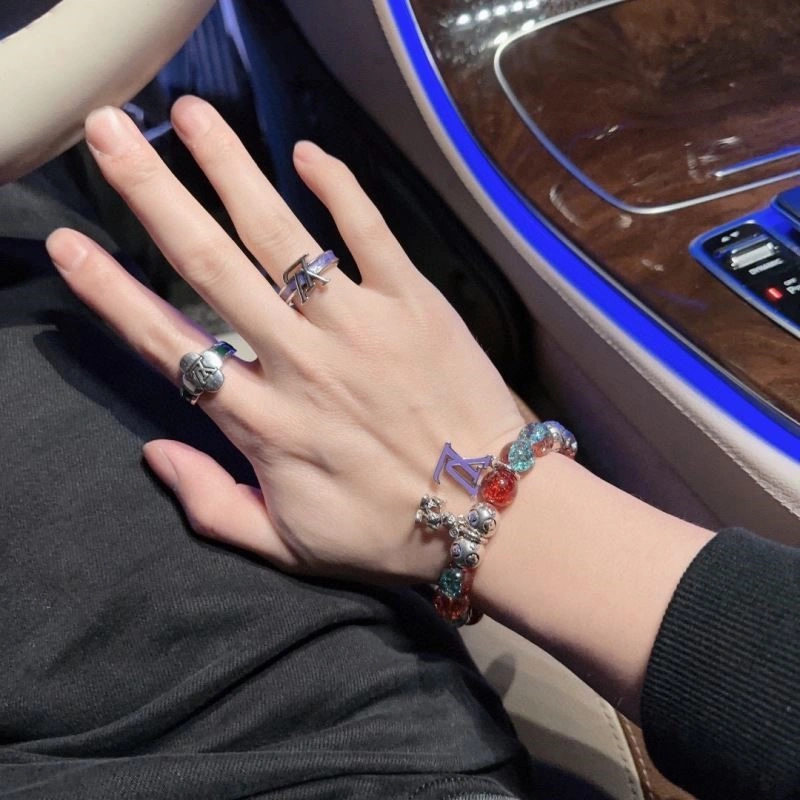 Louis Vuitton Bracelets SportInspired 249614