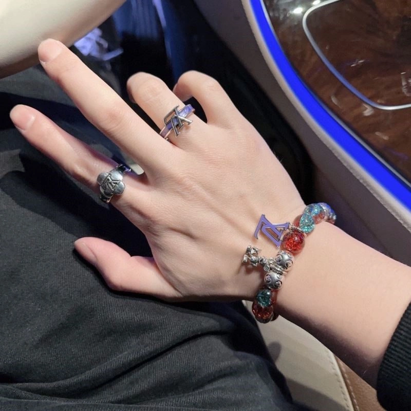 Louis Vuitton Bracelets SportInspired 249614
