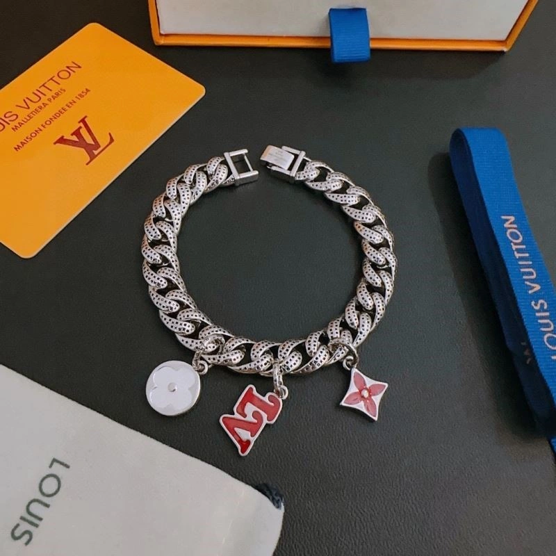 GoodFit Louis Vuitton Bracelets 249595