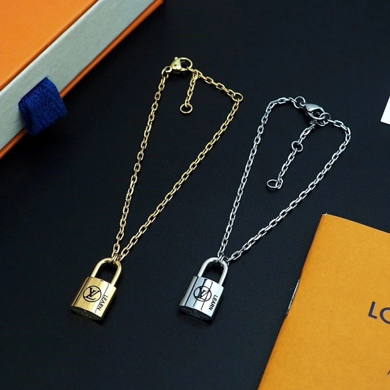 SportInspired Louis Vuitton Bracelets 249591