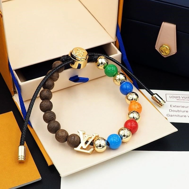 Louis Vuitton Bracelets ModernLook 249584