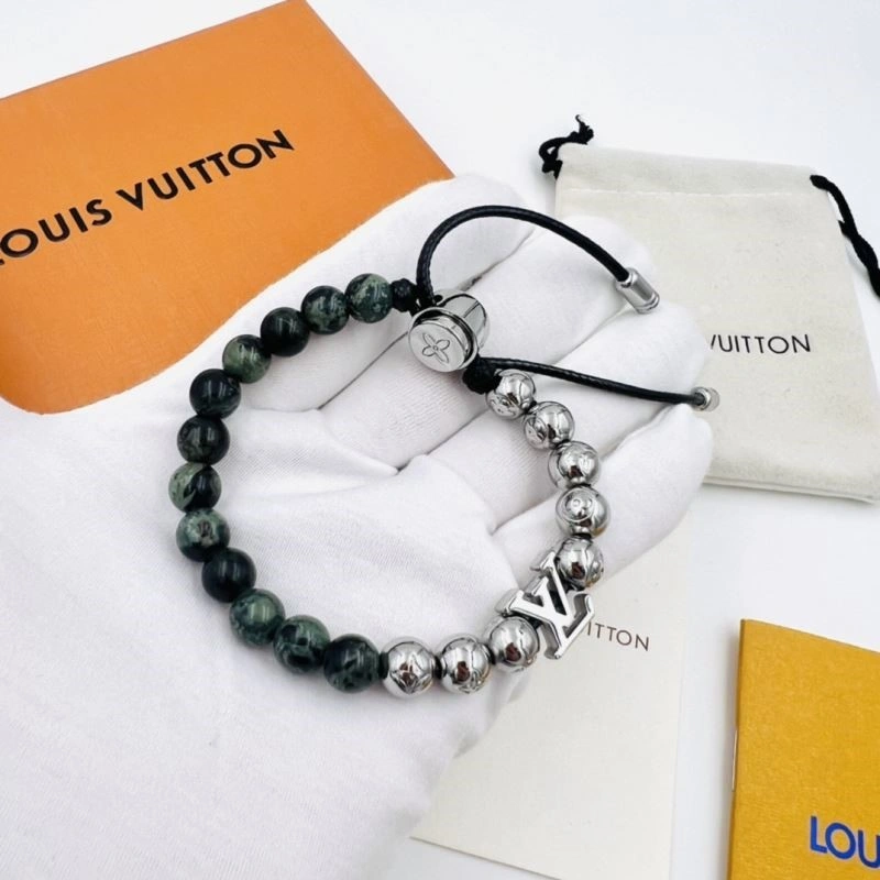 Supportive Louis Vuitton Bracelets 249559