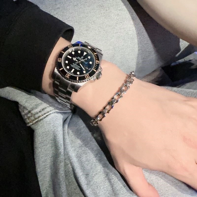 SmoothTexture Louis Vuitton Bracelets 249588