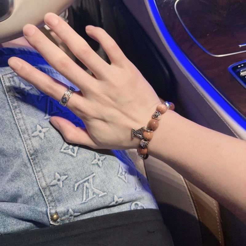 Louis Vuitton Bracelets UrbanStyle 249578