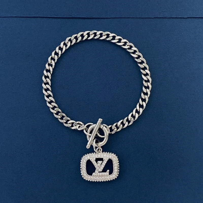 Louis Vuitton Bracelets Breathable 249565