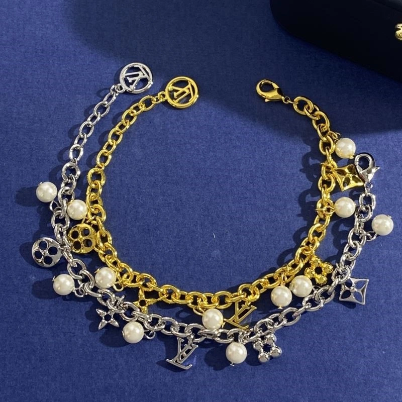 Louis Vuitton Bracelets Durable 249556