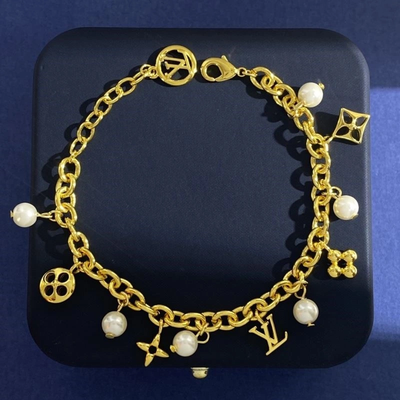 Louis Vuitton Bracelets Durable 249556