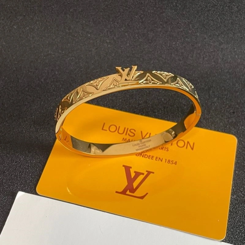 TimelessDesign Louis Vuitton Bracelets 249536