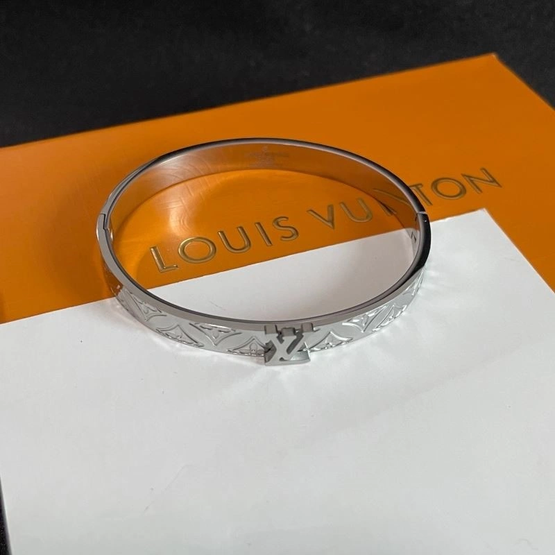 Louis Vuitton Bracelets Soft 249520