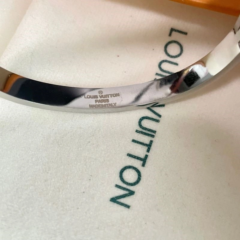Louis Vuitton Bracelets Soft 249520