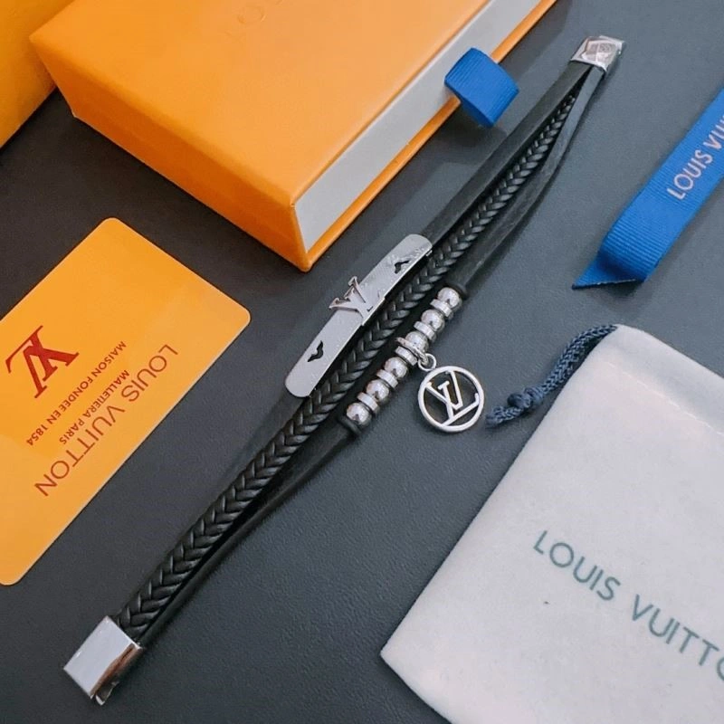 Louis Vuitton Bracelets Classic 249542