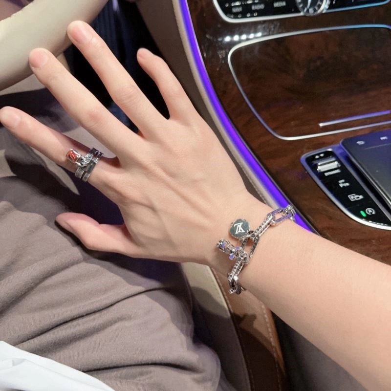 Louis Vuitton Bracelets BestValue 249545