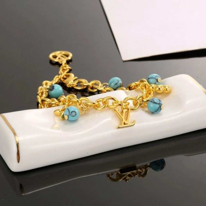Louis Vuitton Bracelets FashionForward 249519
