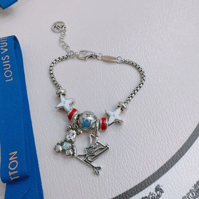 Louis Vuitton Bracelets Soft 249526